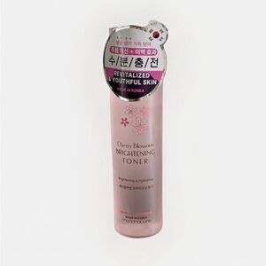 Cherry Blossom Brightening Toner - Montnature